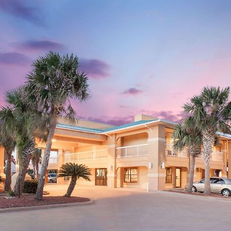 Hotel Super 8 By Wyndham Corpus Christi Exterior foto